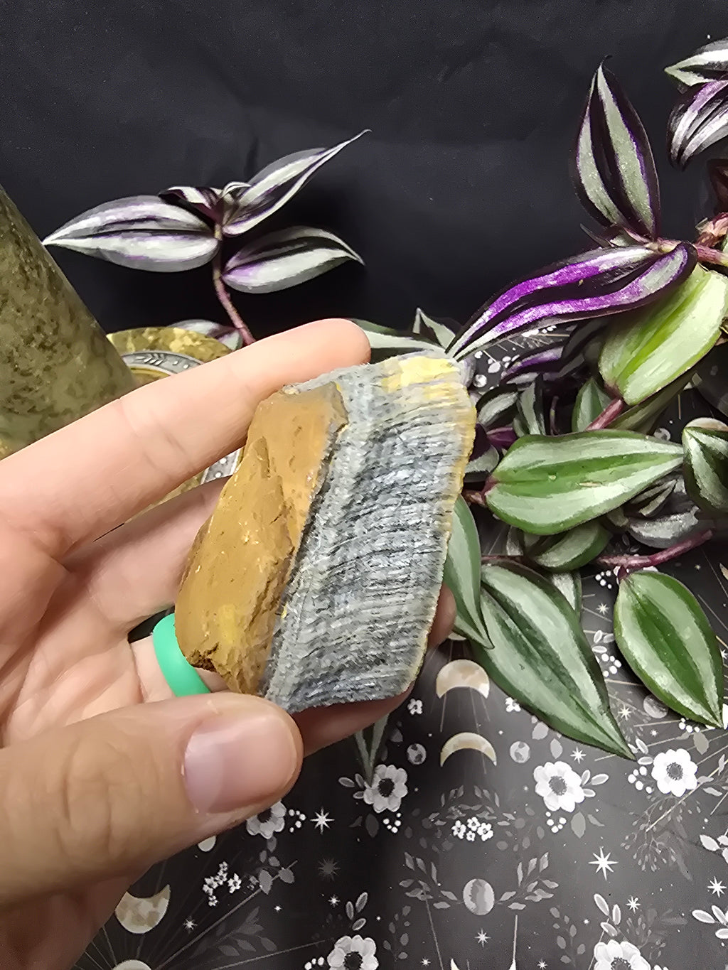Blue Tigers Eye-Raw